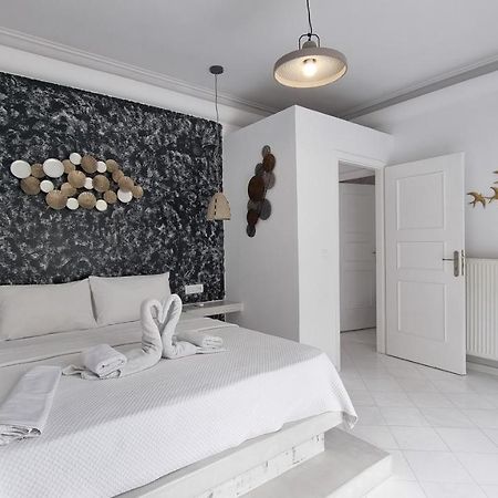 3 Bedroom House Included Free Car Rental Perissa  Exterior foto