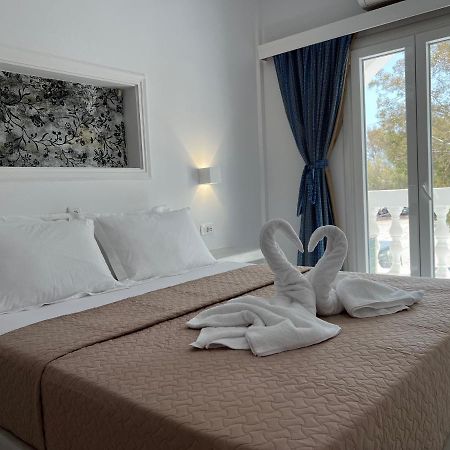 3 Bedroom House Included Free Car Rental Perissa  Exterior foto