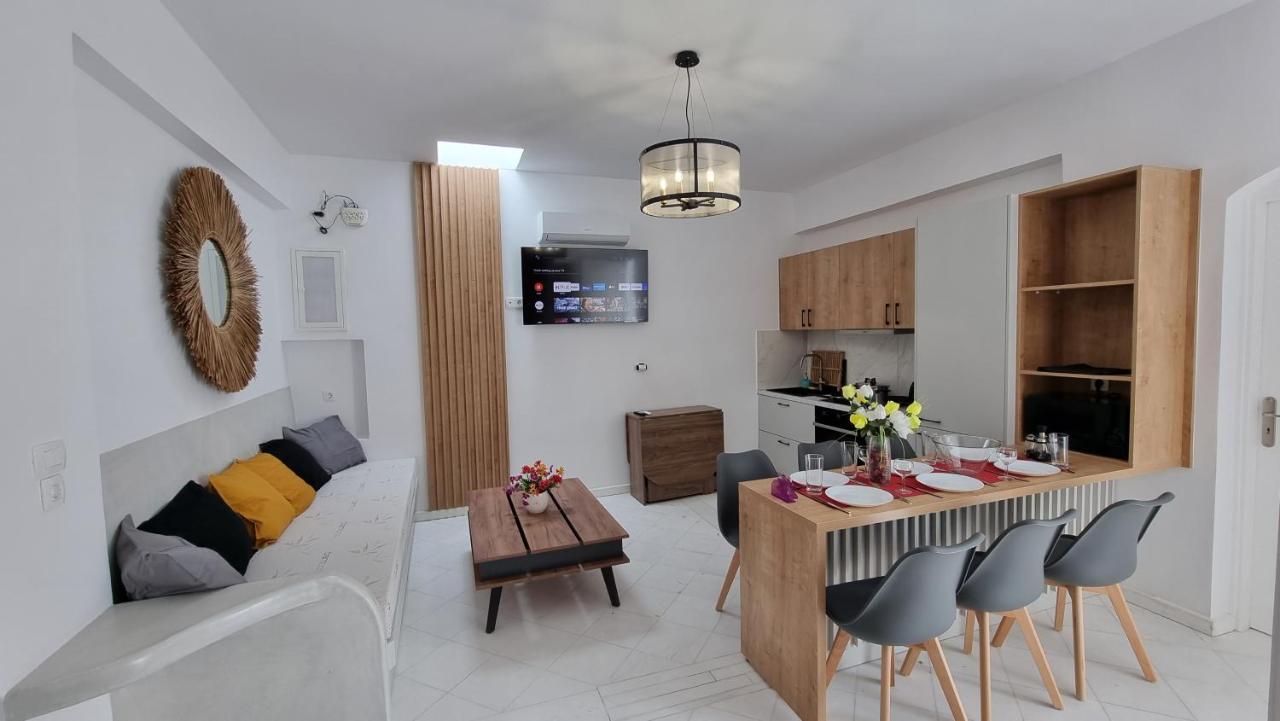 3 Bedroom House Included Free Car Rental Perissa  Exterior foto