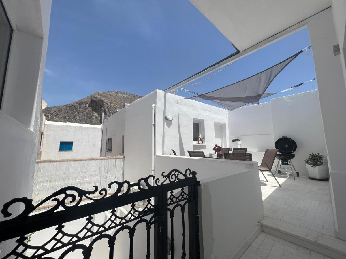 3 Bedroom House Included Free Car Rental Perissa  Exterior foto