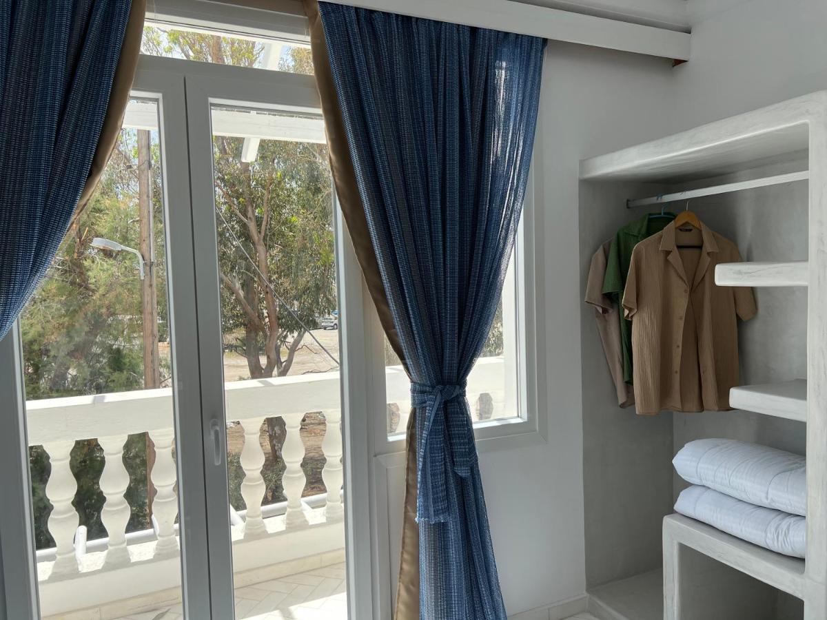 3 Bedroom House Included Free Car Rental Perissa  Exterior foto