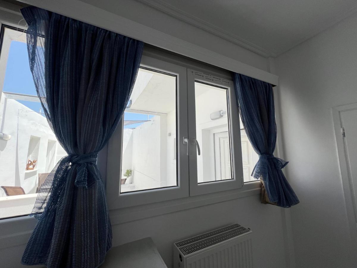 3 Bedroom House Included Free Car Rental Perissa  Exterior foto